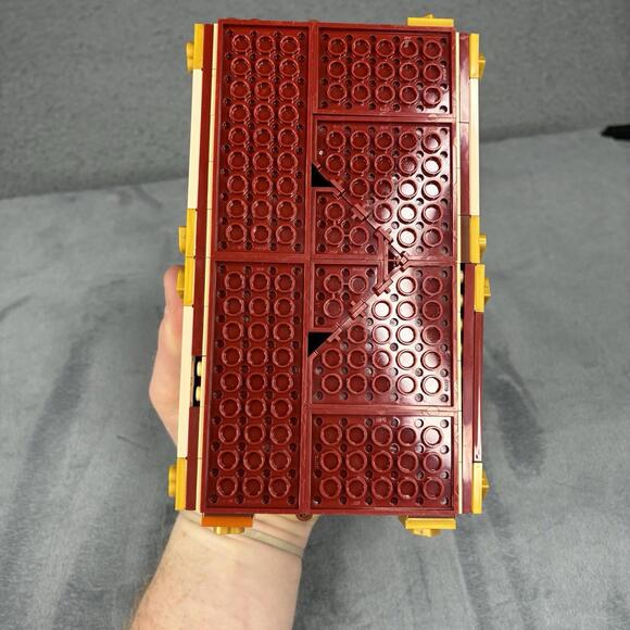 LEGO 75683 Wicked Glinda & Elphaba Dormitory Incomplete Set For Parts - Picture 9 of 9